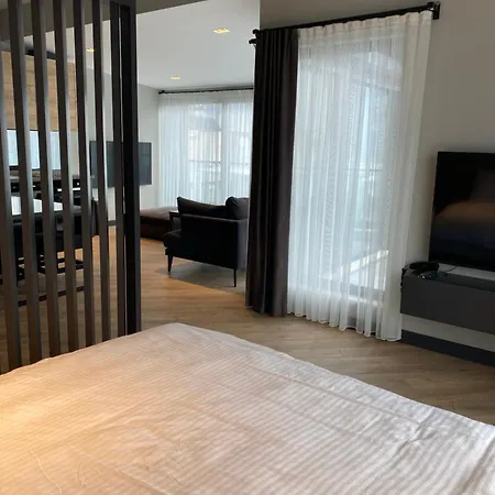 شقة فندقية Z-suites